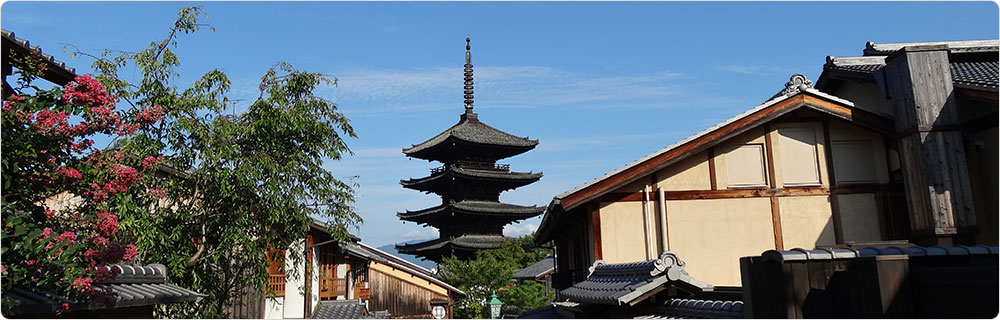 八坂の塔8月の景色